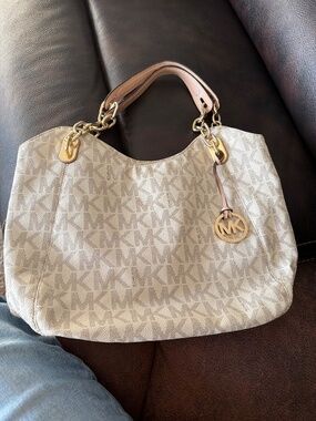 Michael Kors handbag